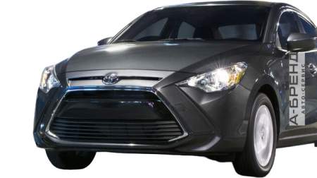 Тойота Yaris iA